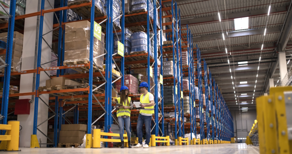 warehouse-workers-discussing-about-logistics-distribution-packages-market
